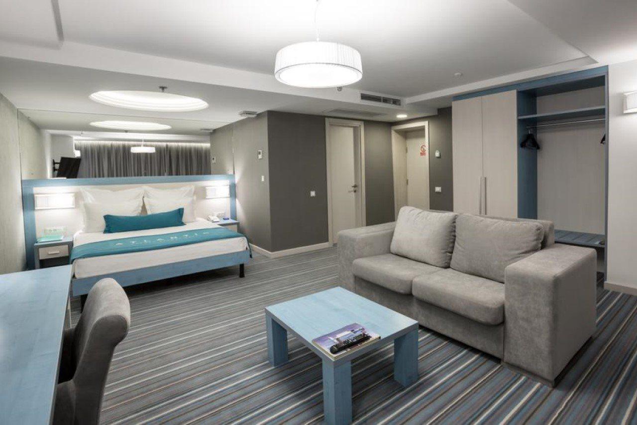 Atlantic Garden Resort Odessa Exterior foto A suite at the Radisson Blu Hotel, Bucharest